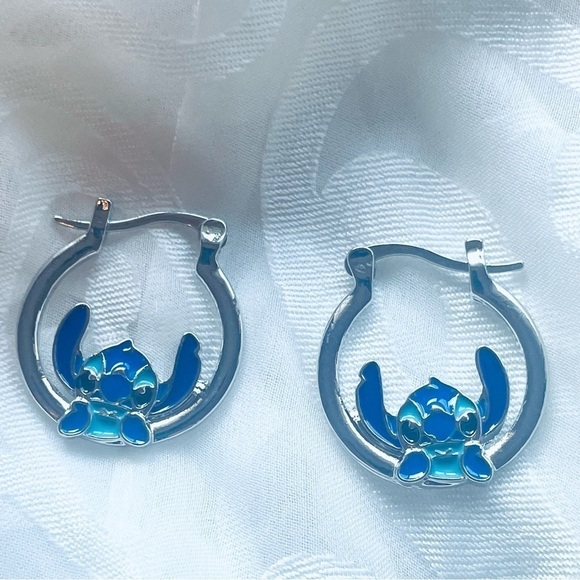Stitch Earring Pendant - Cute Fantasy Jewelry - Picture 2 of 4